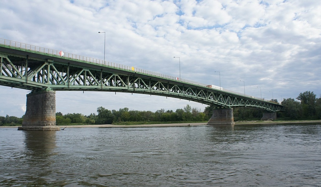 Most w Górze Kalwarii